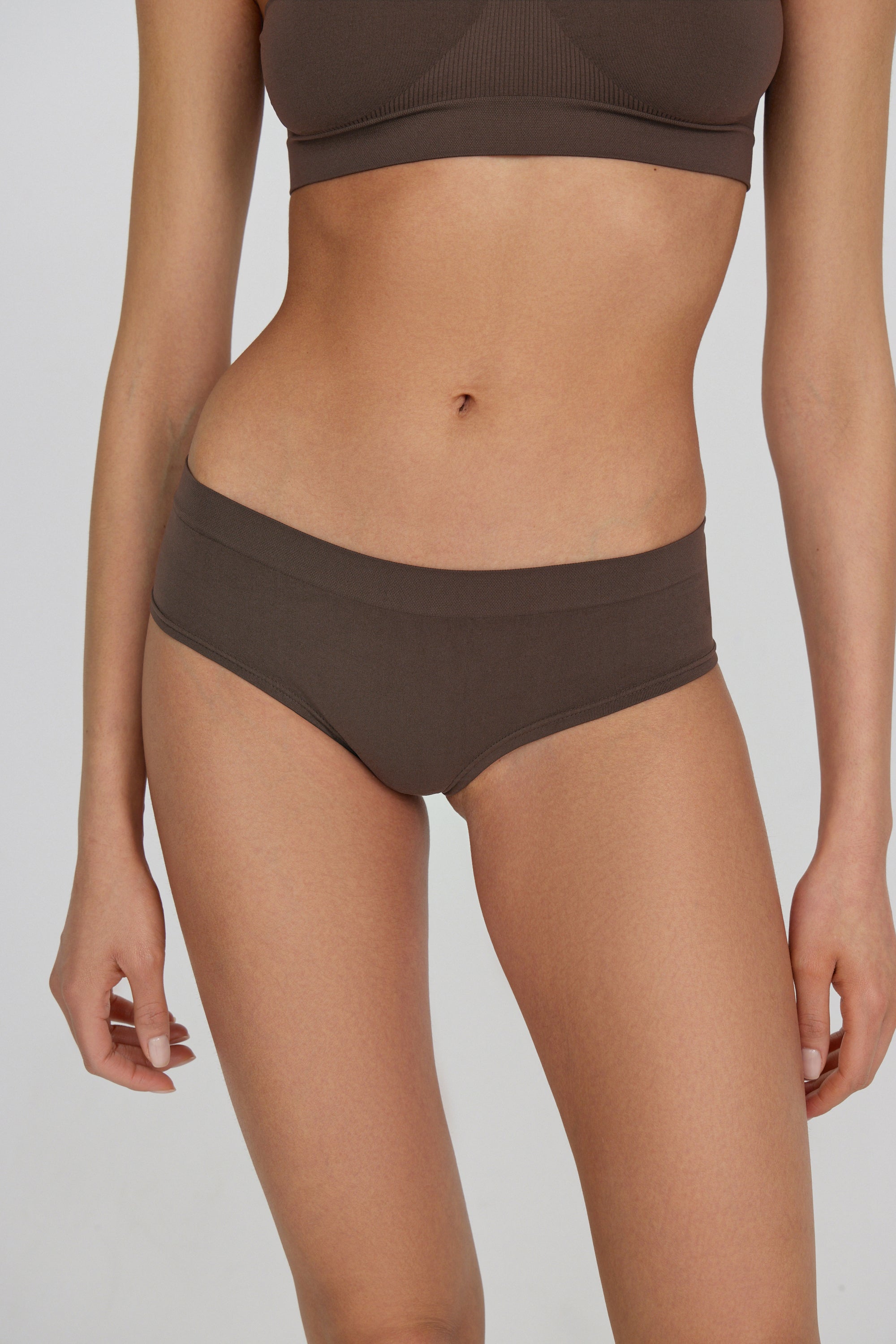 Thong shorts – фото № 3