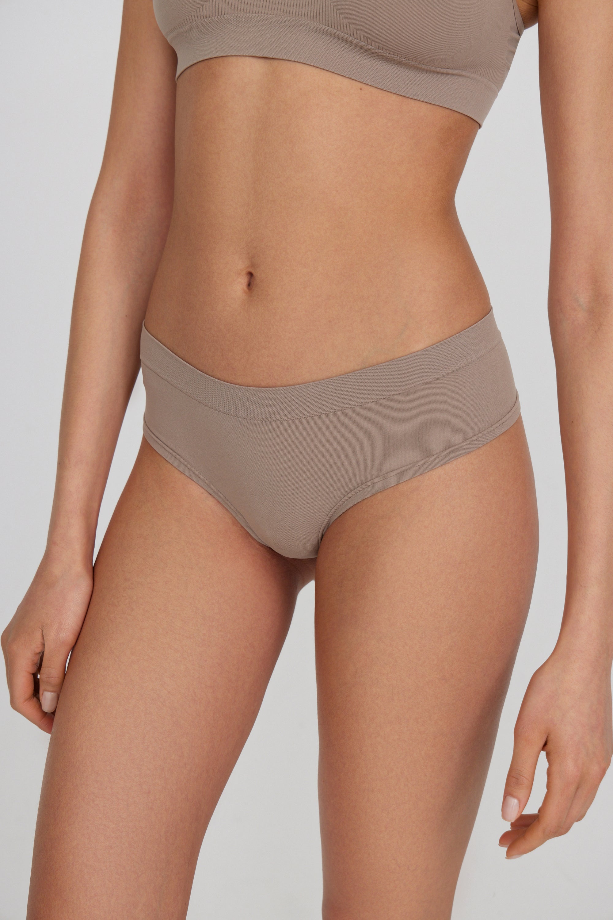 Thong shorts – фото № 3
