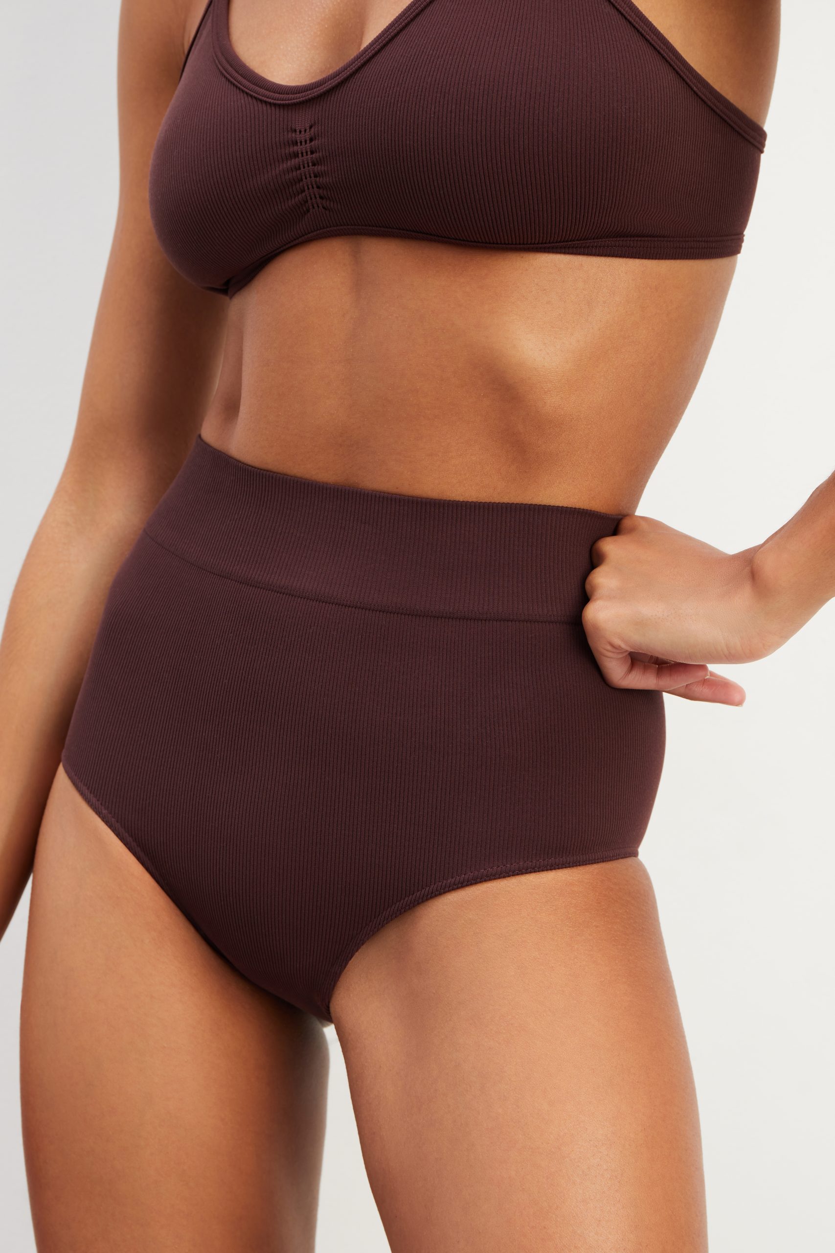 High-rise slips SOFT – фото № 3