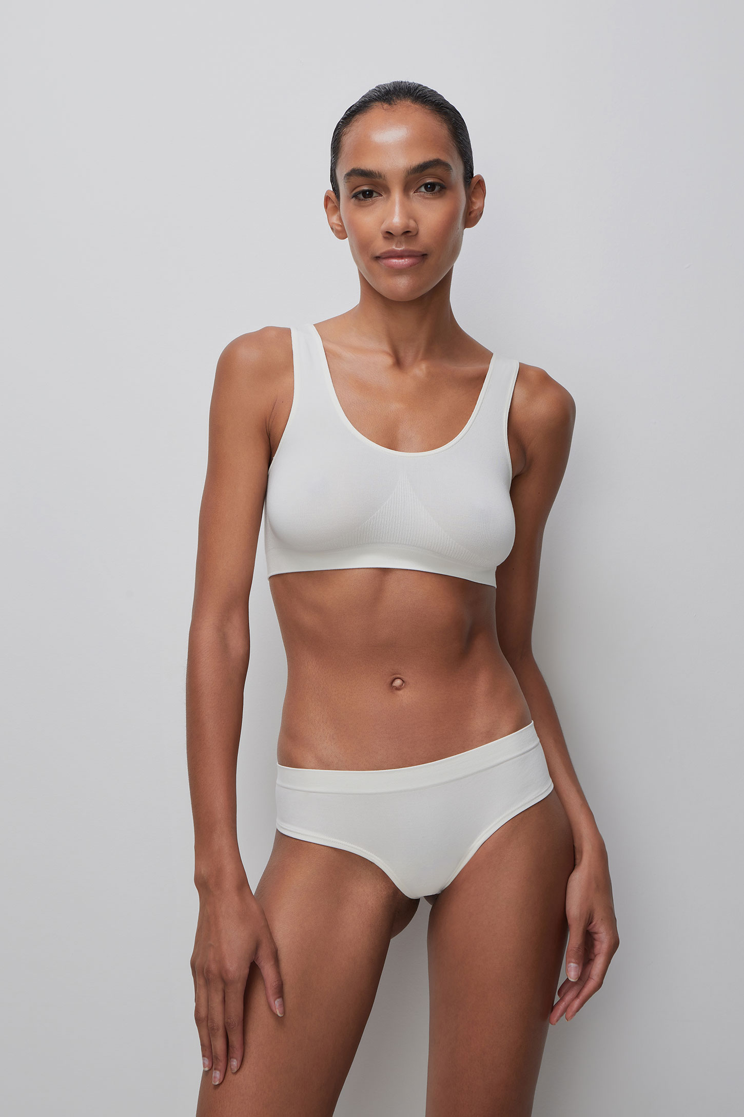 Low waist bamboo thongs – фото № 2