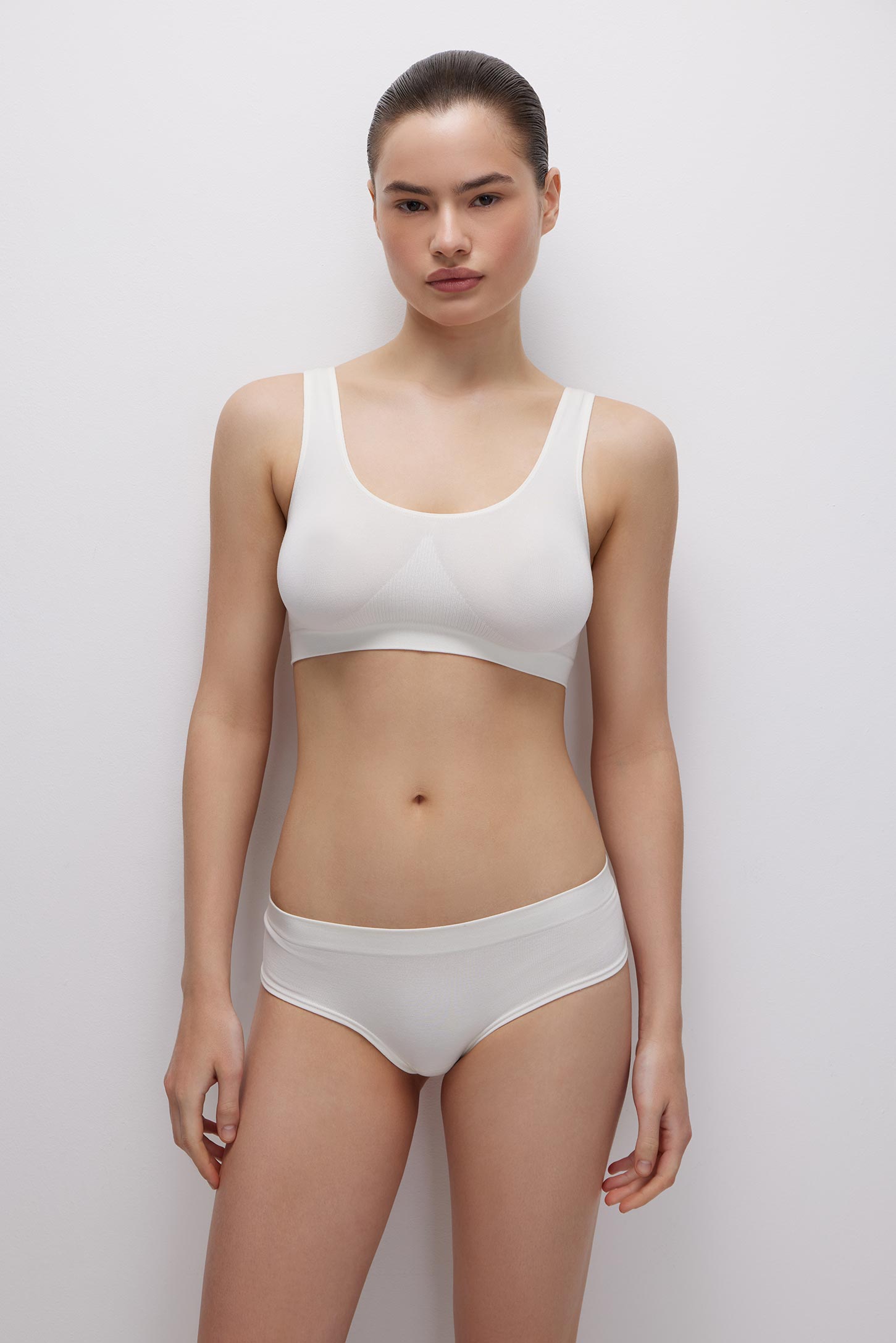 Low waist bamboo thongs – фото № 2